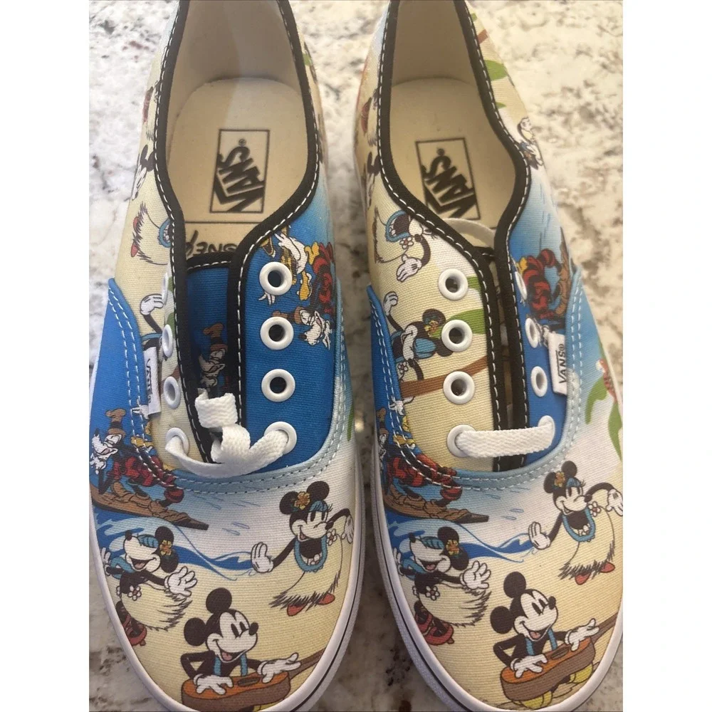 Vans X Disney Rare‎ Hawaiian Aloha Mickey Minnie Mouse M6 L7.5 limited Addition